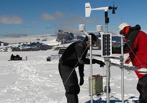 Súčasťou polárneho výskumu brnenských vedcov pri južnom póle budú aj meteorologické a klimatologické pozorovania.