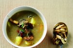 Bramborovo-houbová polévka