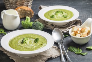 Brokolicový krém: Vyzkoušejte poctivou smetanovou polévku podle video návodu