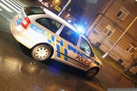 Policisté na Karlovarsku zastavili mladíka, který ujel od čerpací stanice bez zaplacení