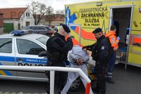 Policistům z PMJ ujížděla posádka kradeného vozidla