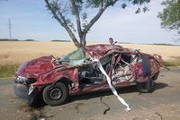 Řidič skončil po nehodě na Znojemsku v bezvědomí