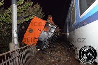 Na pražské Výtoni se srazily dva vlaky