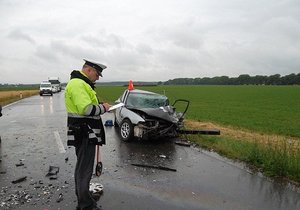 Při tragické nehodě na Kroměřížsku zemřel člověk