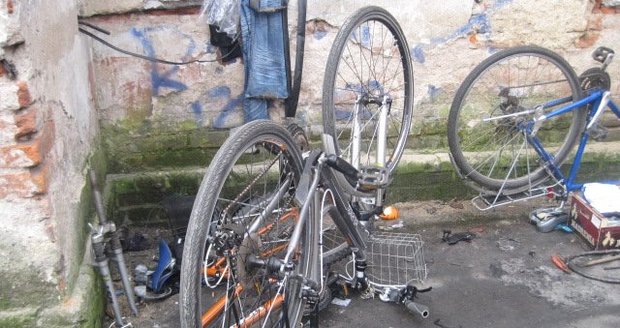 Strážníci v Hradci Králové nalezli dvě odcizená kola