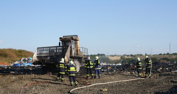 Hasiče na Litoměřicku zaměstnal požár skládky