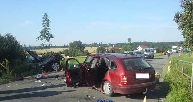 Kriminalistky cestou do práce pomohly účastníkům dopravní nehody