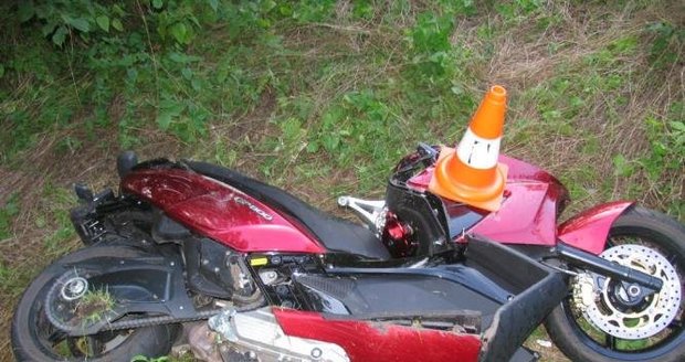 Řidič motocyklu zemřel při nehodě u Českého Krumlova