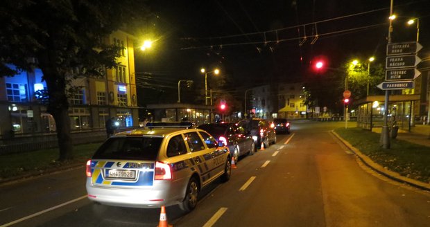 Královéhradeckým policistům ujížděl zdrogovaný řidič