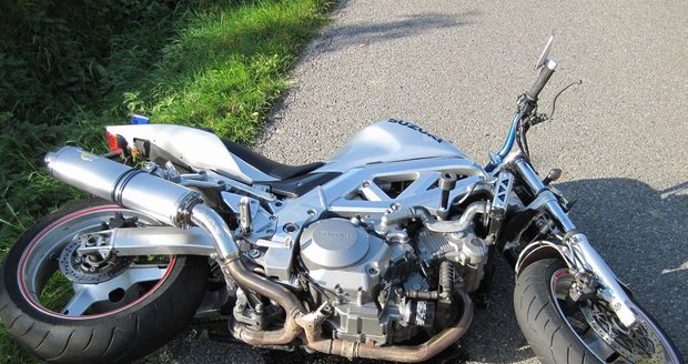 Při nehodě na Uherskohradišťsku zemřel řidič motocyklu