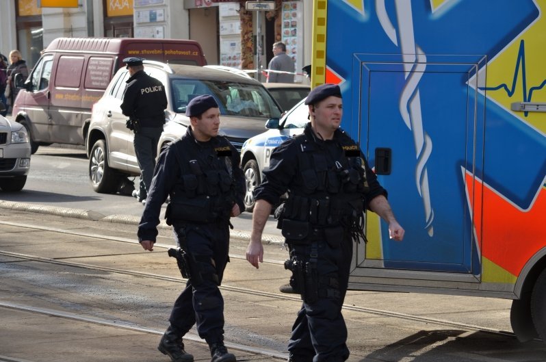 Pachatel, který ujížděl policistům v Praze, je v podmínce za znásilnění