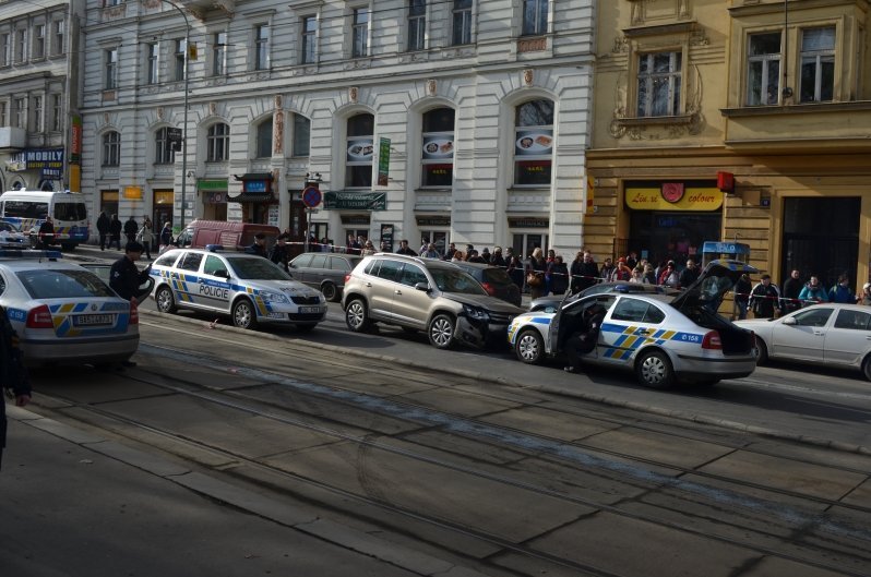 Pachatel, který ujížděl policistům v Praze, je v podmínce za znásilnění