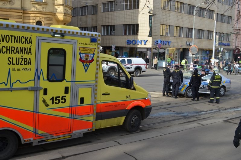 Pachatel, který ujížděl policistům v Praze, je v podmínce za znásilnění