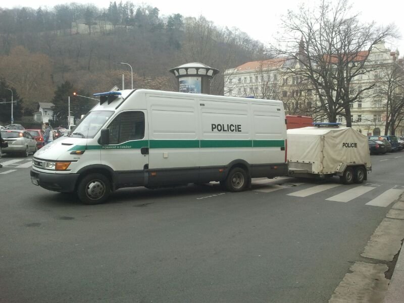 Policisté museli v Praze evakuovat budovu krajského soudu