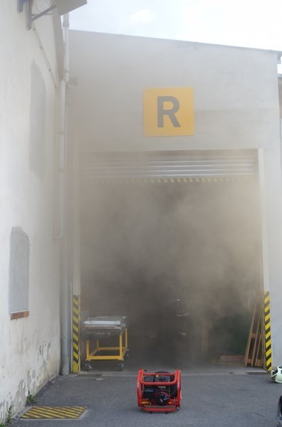 Složky IZS na Kladensku zaměstnal požár v truhlářství