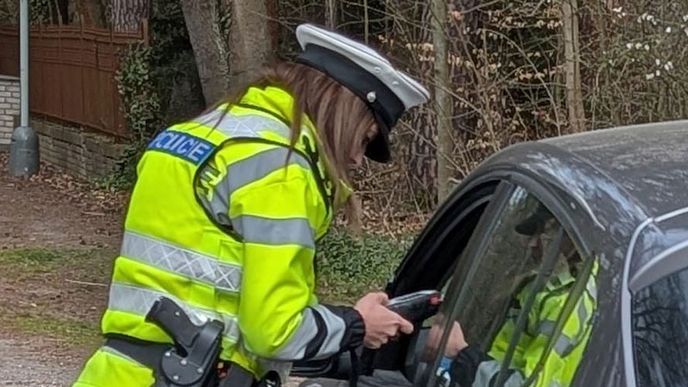 Policejní kontrola Policejní kontrola