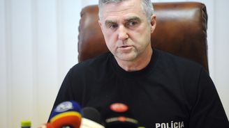 Hamáčkovi radí bývalý policejní prezident Slovenska, který rezignoval po vraždě Kuciaka