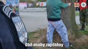 Opilci vytasili před gymnáziem v Brně pušku a pistoli! Způsobili zděšení