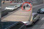 Muž se snažil vykrást auta, policista v civilu ho zpacifikoval.
