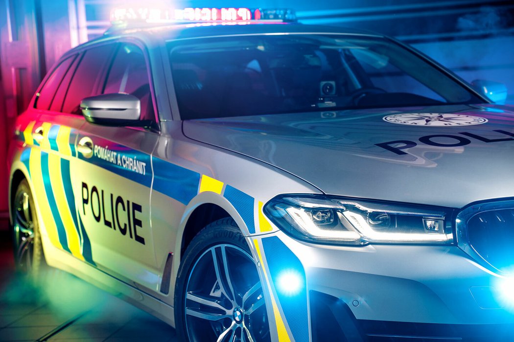 Policejní BMW 540i xDrive Touring