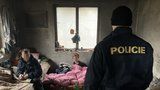 Pražští policisté nelenili: Kontrolovali hotely i squaty, v centru naháněli neposlušné řidiče