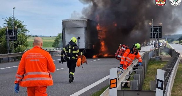 Smrtelná nehoda na dálnici D2 u Brna v červnu 2026.