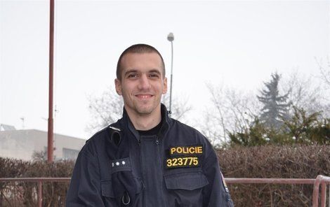 Statčný policista Tomáš Skořepa.