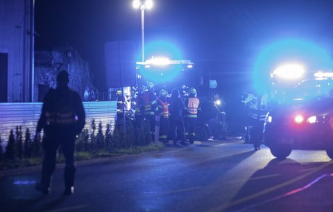 Tragická nehoda na Plzeňsku: Rodiče svým zraněním podlehli, z dětí (4 a 2) jsou teď sirotci!