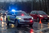 Tragická nehoda u Poděbrad: Při nehodě dvou aut zemřel člověk! Několik dalších se zranilo