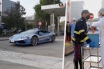 Italští policisté k převozu orgánů použili sportovní Lamborghini.