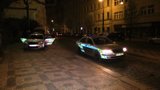 Zraněný bezdomovec a fotograf ve Vltavě: Policie vyjížděla na Kampu hned dvakrát