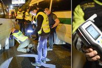 Zátah policistů na Jižní spojce: Drogy, alkohol za volantem a čtvrtina taxikářů s problémy