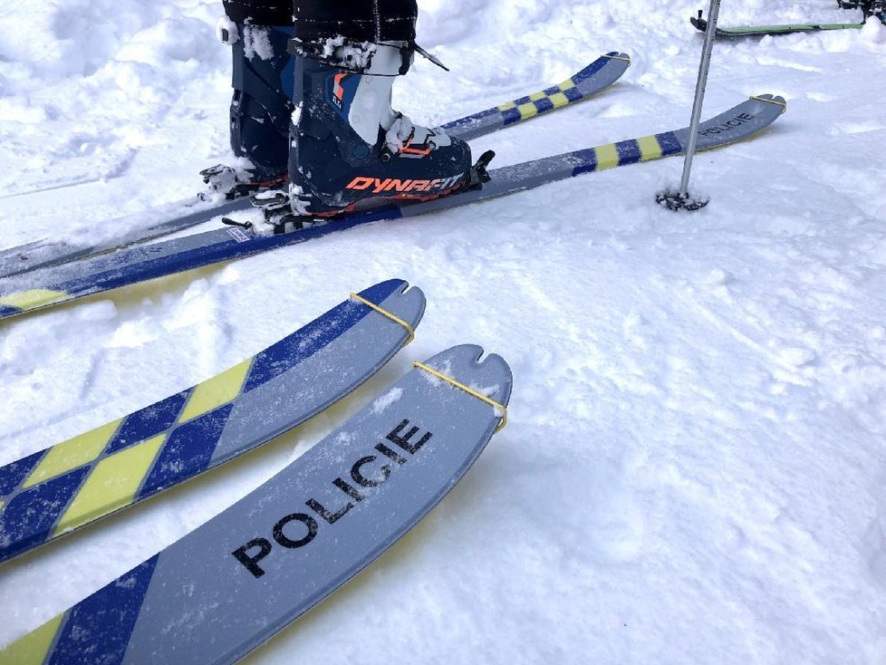 Policisté se pochlubili novým vybavením.