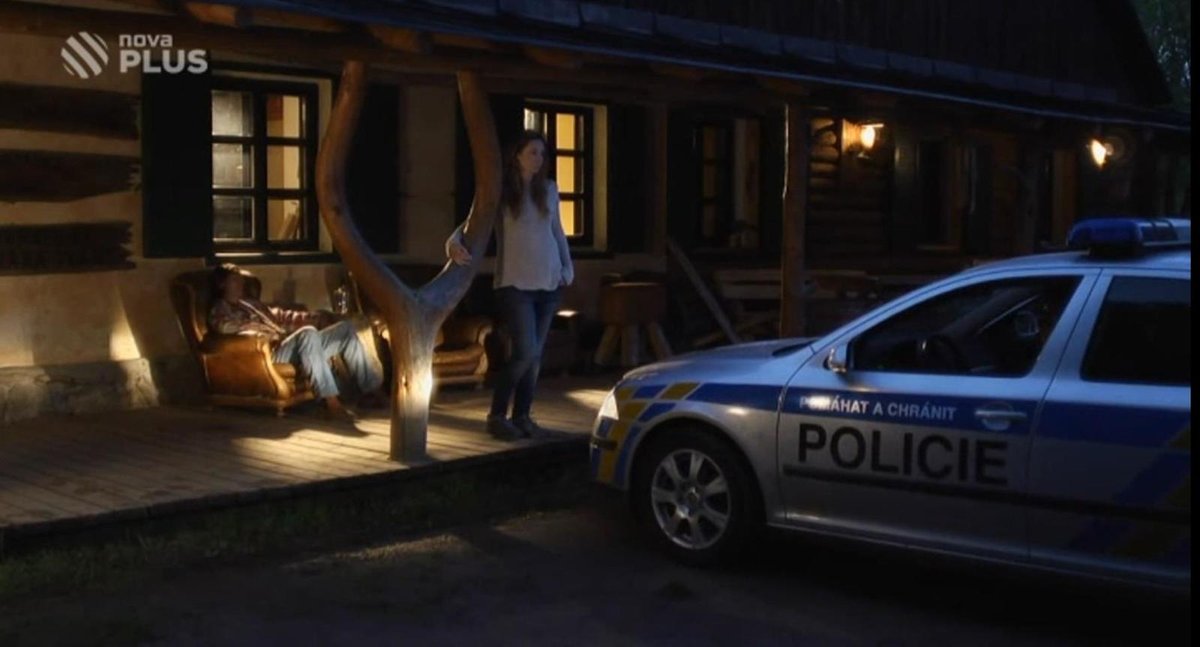 Ranč Vogelsang v první řadě seriálu Policie Modrava, epizoda Ranč.