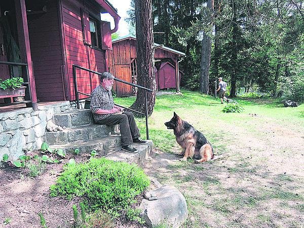 Aby vlčák Gaston vyřešil seriálovou záhadu, měl náročný výcvik.