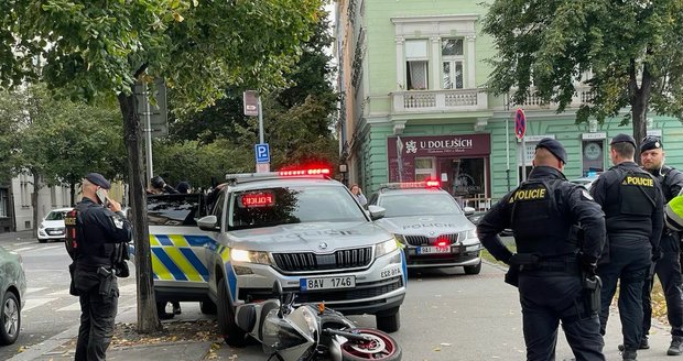 Policejní honička na Jiřáku