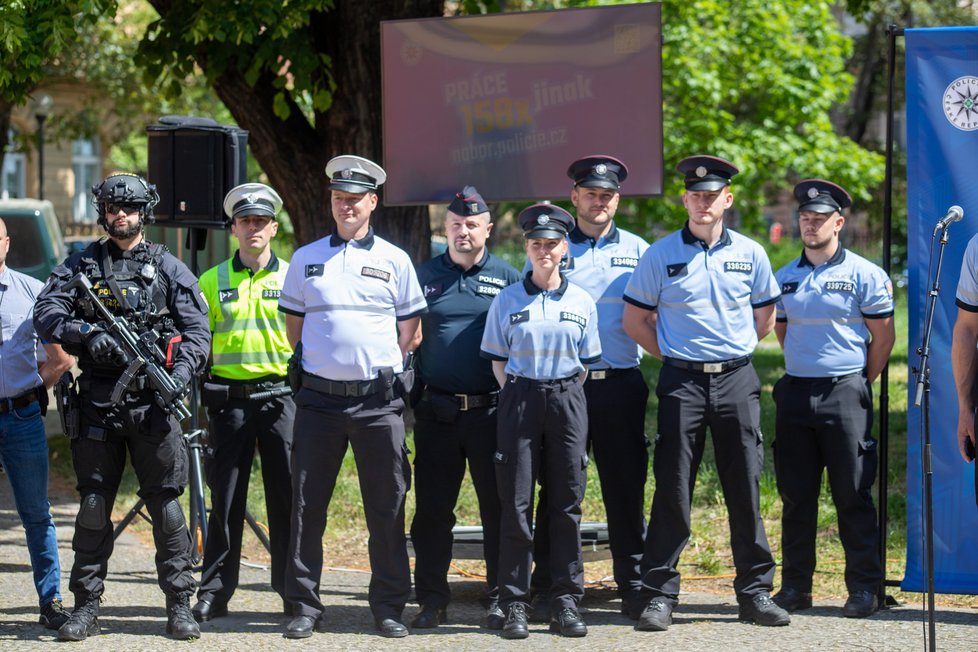 Policie spustila novou náborovou kampaň.