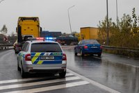 Vážná dopravní nehoda u Jičína: Řidič (†52) osobního auta nepřežil srážku s kamionem