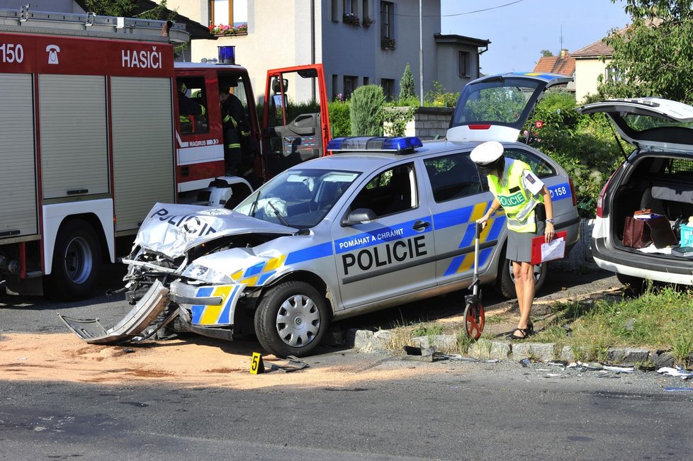 Nehoda v Horních Počernicích 