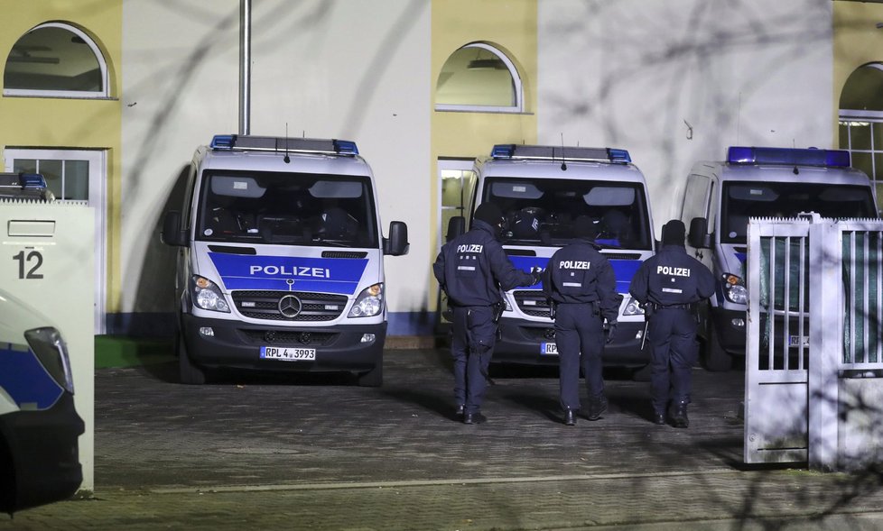 Německá policie pátrá po islamistech v Hesensku.