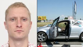 Policie pátrá po tomto muži: Řídil auto, které bouralo na Brněnsku, a utekl