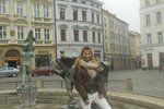 Policie pátrá po Lauře - utekla ze Španělska a teď ji viděli v Olomouci.