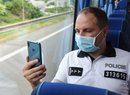 Dohled nad dopravou z policejního autobusu