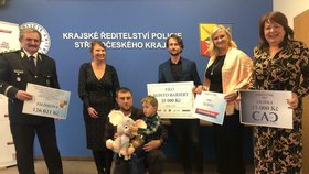 Policejní projekt Přes bariéry s policí vybral 169 tisíc korun pro nemocného Filípka.