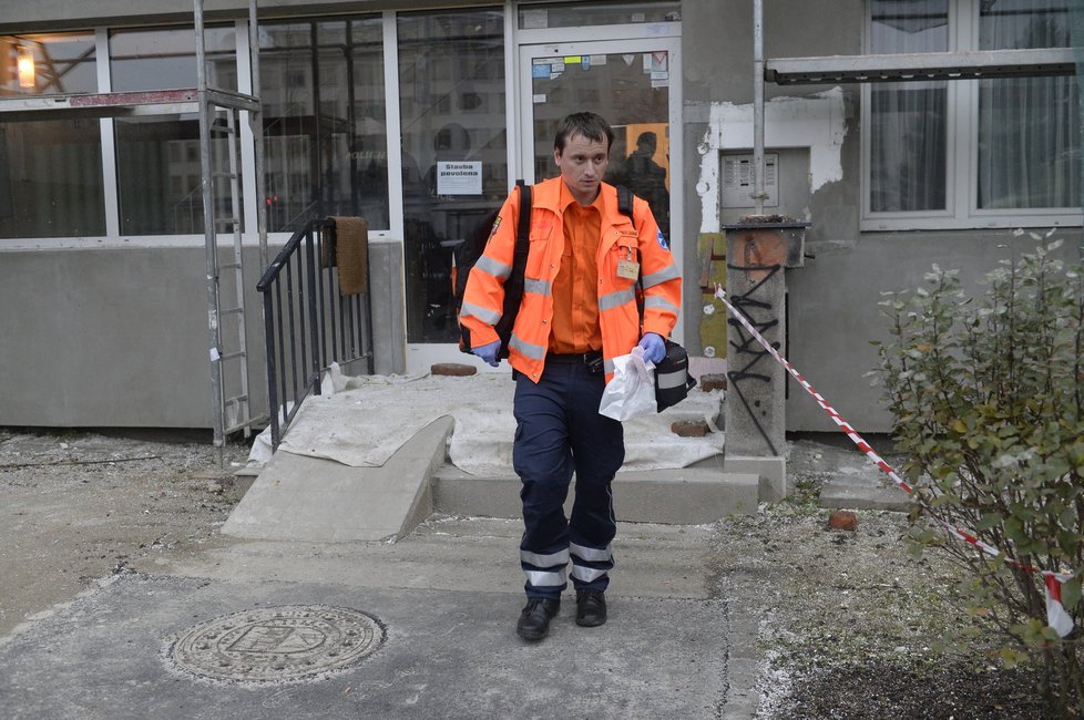 Známý recidivista v Praze vyhrožoval sebevraždou - vyjednávání trvalo téměř dvě hodiny!