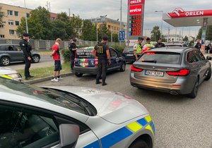 Policisté chytili řidiče, který jel s kradeným vozidlem.