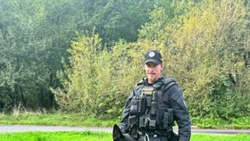 Policejní pes Miky dopadl nebezpečného agresora, který napadl v Liberci muže boxerem.
