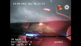 Policistům ujížděl řidič bez papírů a pod vlivem drog.