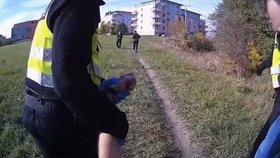 Záchrana muže v lesíku v Pardubicích. (24. října 2026)