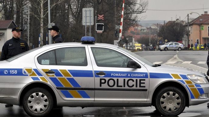 Policie zasahovala 24. února v Uherském Brodě na Uherskohradišťsku kvůli střelbě v restauraci Družba. Podle informací od ministra vnitra zemřelo na místě osm lidí.